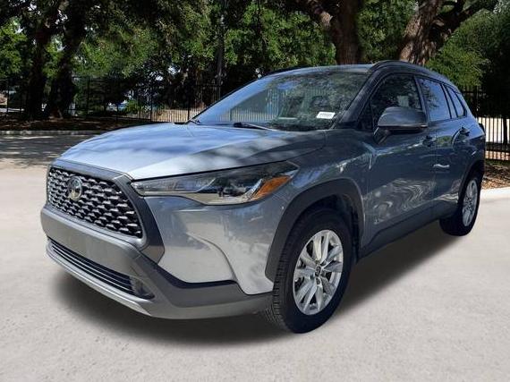 TOYOTA COROLLA CROSS 2022 7MUCAAAG3NV032219 image